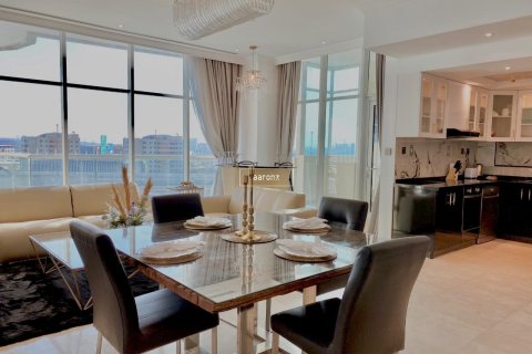 Apartment de 2 dormitorios en Dubai Marina, UAE No. 102371 1