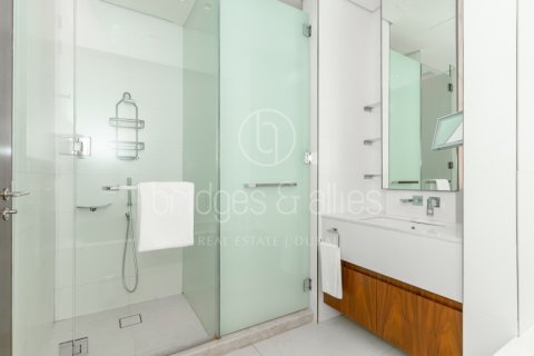 Apartment de 2 dormitorios en The Hills, UAE No. 102393 25