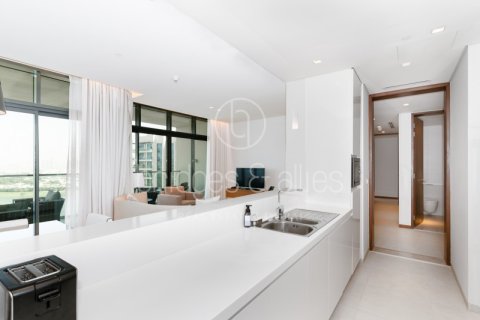 Apartment de 2 dormitorios en The Hills, UAE No. 102393 6