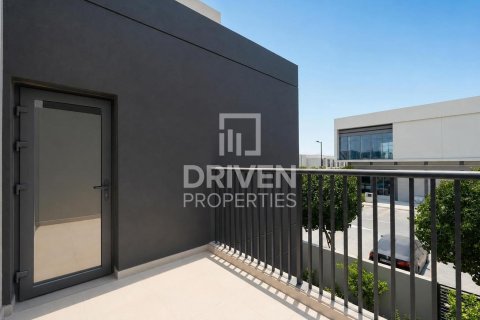 Townhouse de 2 dormitorios en The Pulse, UAE No. 188573 10