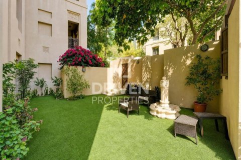 2 bedrooms Apartment in Downtown Dubai (Downtown Burj Dubai), UAE No. 188574 3