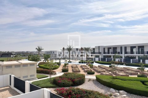 Townhouse de 3 chambres à Nara, UAE No. 188575