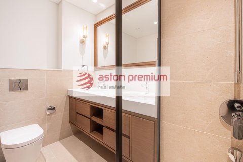 Квартира с 2 спальнями в EMAAR Beachfront, ОАЭ №208378 24