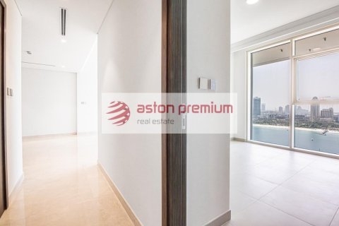 Квартира с 2 спальнями в EMAAR Beachfront, ОАЭ №208375 22