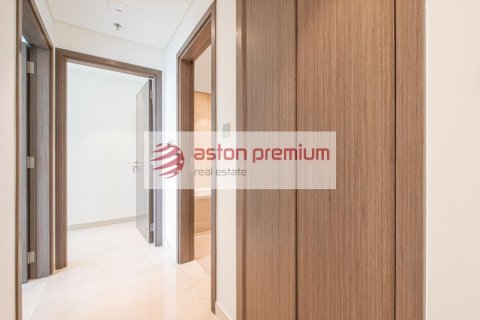 Квартира с 2 спальнями в EMAAR Beachfront, ОАЭ №208375 20