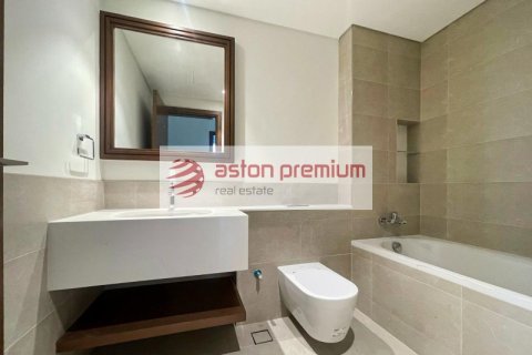 Квартира с 3 спальнями в EMAAR Beachfront, ОАЭ №208379 7