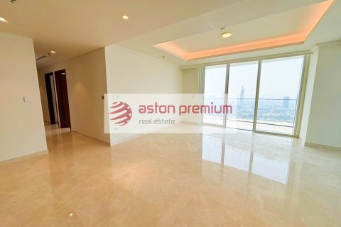 Квартира с 3 спальнями в EMAAR Beachfront, ОАЭ №208379 16