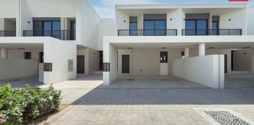 3 bedrooms Townhouse  No. 115887