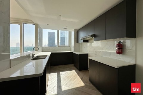 3 bedrooms Apartment in Al Kifaf, UAE No. 143668 4