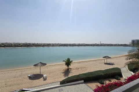 4 bedrooms Villa in Ras Al Khaimah, UAE No. 183932