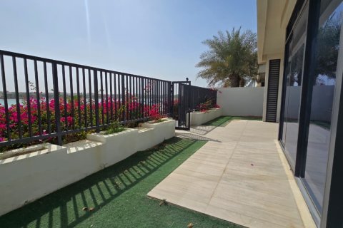 4 bedrooms Villa in Ras Al Khaimah, UAE No. 183932 25