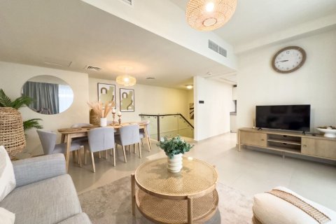 2 bedrooms Duplex in Ras Al Khaimah, UAE No. 183931 16