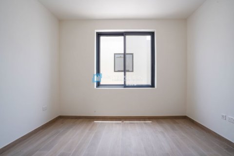 Таунхаус с 2 спальнями в Al Ghadeer, ОАЭ №137118 15