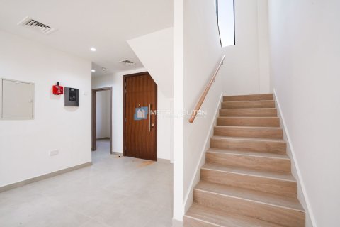 Таунхаус с 2 спальнями в Al Ghadeer, ОАЭ №137118 11