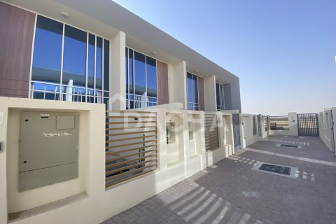 Townhouse de 1 chambre à Rukan, UAE No. 198507 18