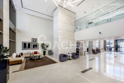 Appartement de 2 chambres à The Crescent, UAE No. 198510 8