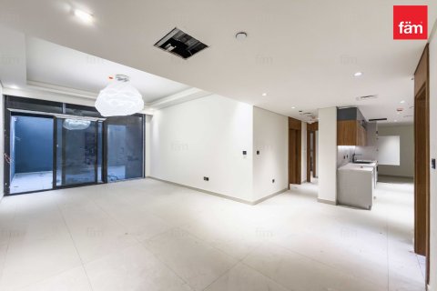 Квартира с 2 спальнями в Дубай, ОАЭ №135623