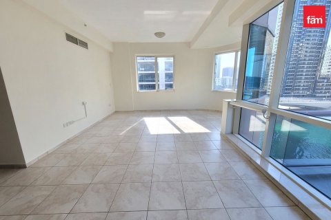 Apartment de 3 dormitorios en Dubai Marina, UAE No. 135620 8