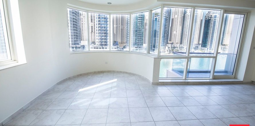 Apartment de 3 dormitorios en Dubai Marina, UAE No. 135620