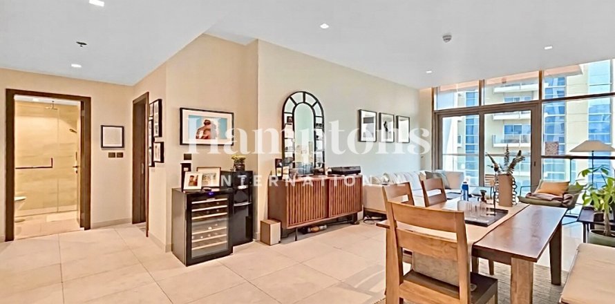 Apartment de 2 dormitorios en No.9, UAE No. 144007