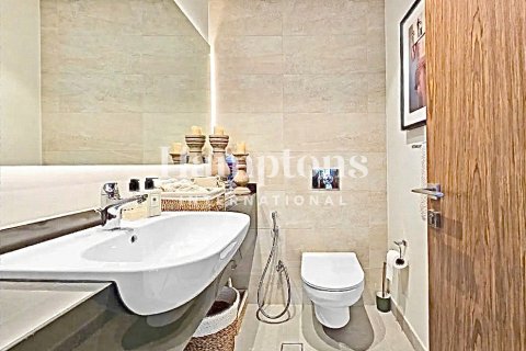 Apartment de 2 dormitorios en No.9, UAE No. 144007 13