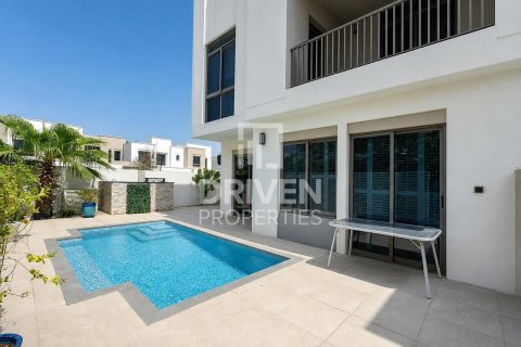 Таунхаус с 4 спальнями в Hayat Townhouses, ОАЭ №209691 25