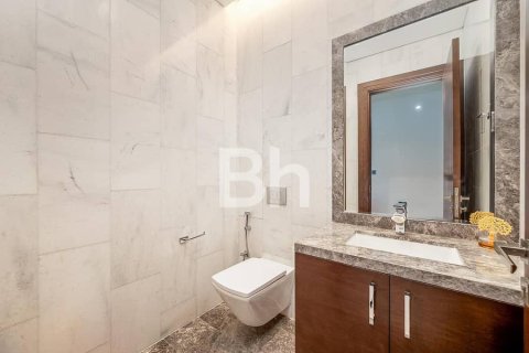 Квартира с 3 спальнями  №113756 10
