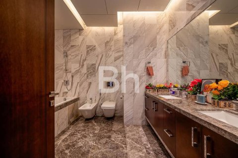 Квартира с 3 спальнями  №113756 15