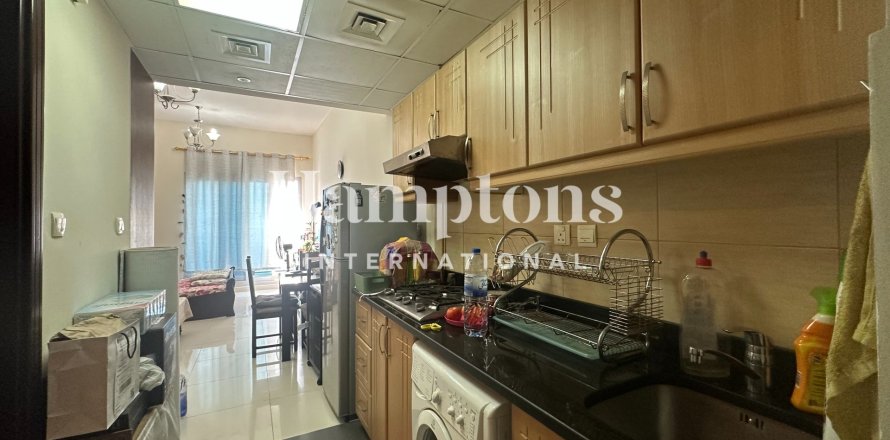 Studio Apartment in Dubai Sports City, UAE No. 144211