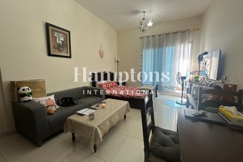 Studio Apartment in Dubai Sports City, UAE No. 144211 3
