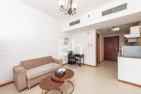 Studio Apartment in Dubai Marina, UAE No. 171980