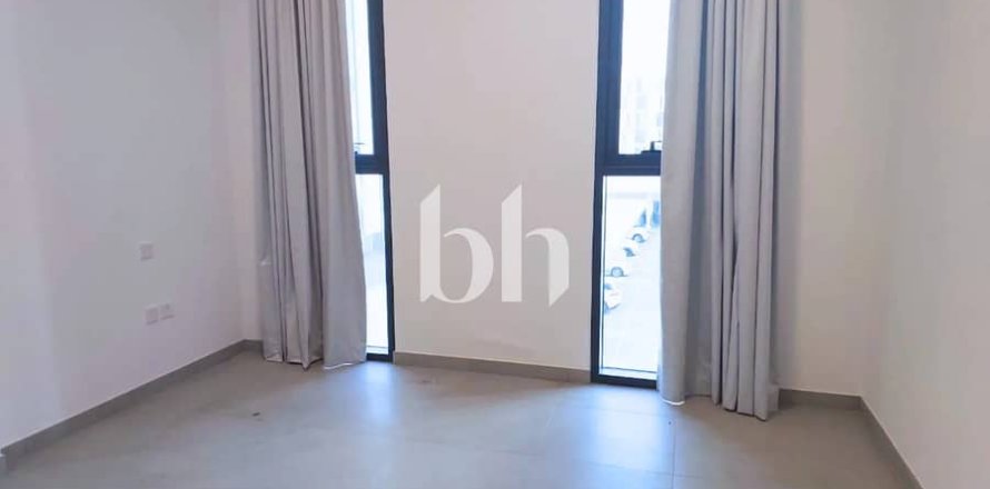 Studio Apartment in Aljada, UAE No. 171975