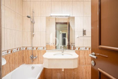2 bedrooms Apartment in Al Khan, UAE No. 171977 6