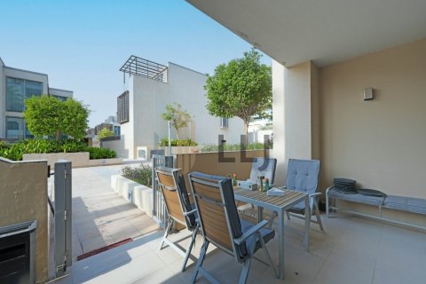 Townhouse de 4 dormitorios en Al Raha Beach, UAE No. 81693 5