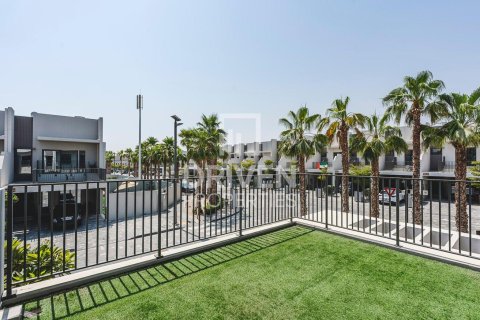 4 bedrooms Townhouse in Mohammed Bin Rashid City, UAE No. 193417