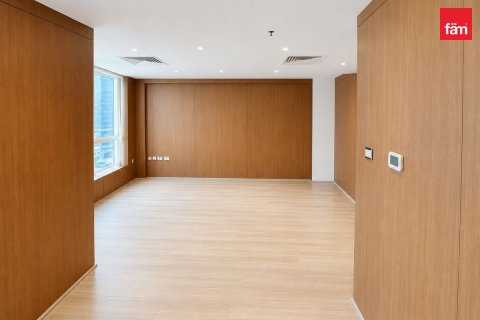 90m² Office in Dubai, UAE No. 199360 11