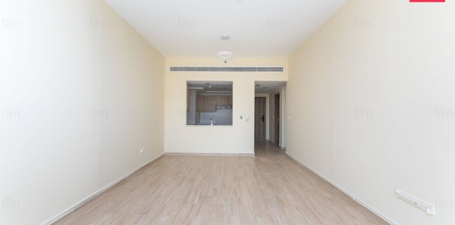 2 bedrooms Apartment in Dubai, UAE No. 199355