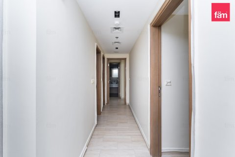 2 bedrooms Apartment in Dubai, UAE No. 199355 18