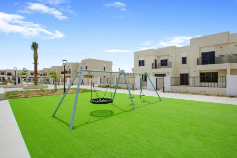 Townhouse de 3 dormitorios en Town Square, UAE No. 150162 10