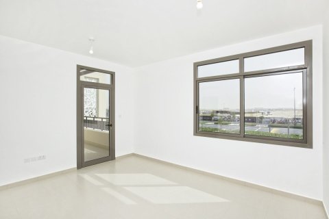 3 bedrooms Townhouse in Town Square, UAE No. 150163 5