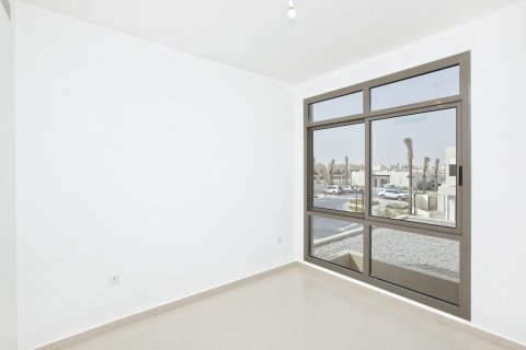 3 bedrooms Townhouse in Town Square, UAE No. 150163 7