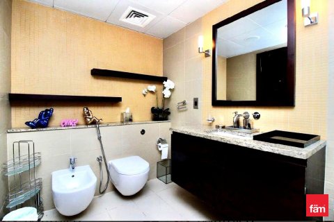 3 bedrooms Apartment in Dubai, UAE No. 160994 18