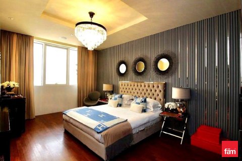 3 bedrooms Apartment in Dubai, UAE No. 160994 4
