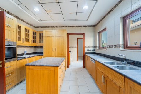 5 bedrooms Villa in Dubai, UAE No. 203561 15