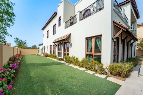 5 bedrooms Villa in Dubai, UAE No. 203561 4