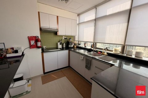 1 bedroom Apartment in Dubai Sports City, UAE No. 169312 9