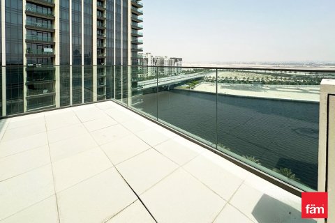 3 bedrooms Apartment in Dubai, UAE No. 166324 11