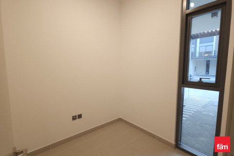 3 bedrooms Townhouse in Dubai, UAE No. 143663 12