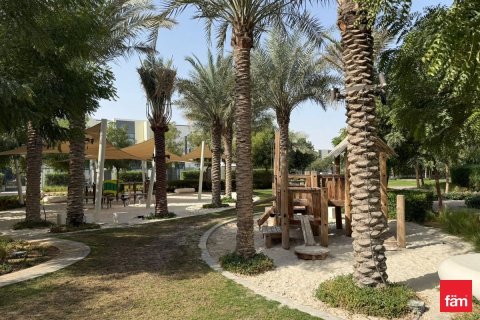 3 bedrooms Townhouse in Dubai, UAE No. 143663 10