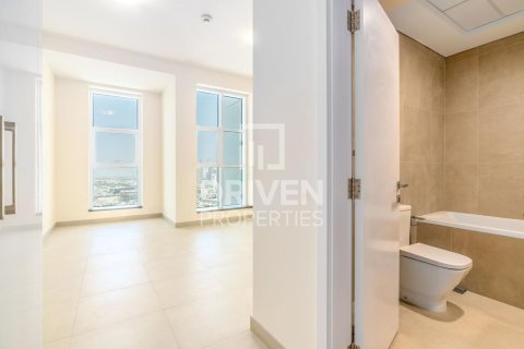 3 bedrooms Apartment in Marina Arcade Tower, UAE No. 190366 20